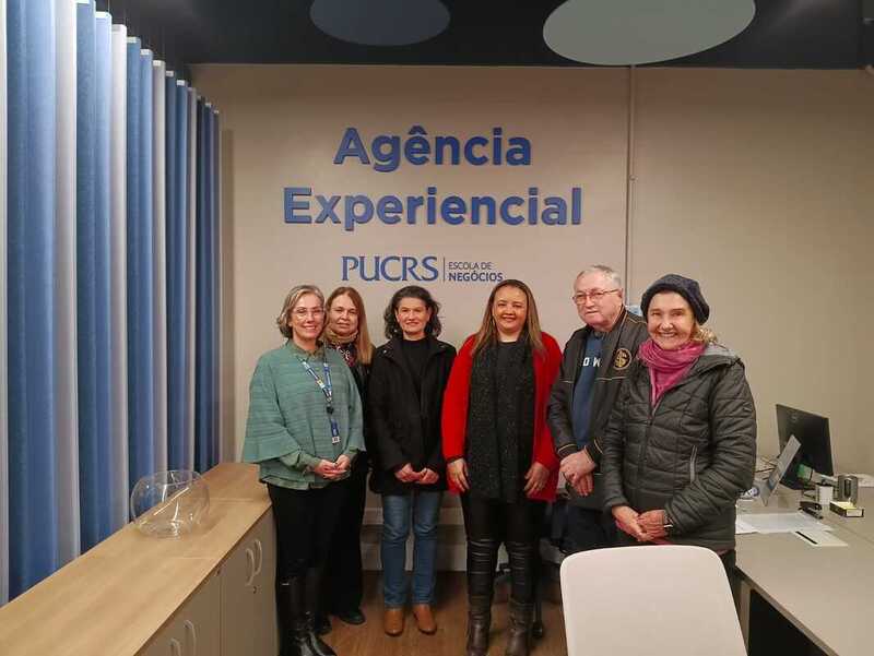 REUNIÃO ESCOLA DE NEGÓCIOS DA PUC RS